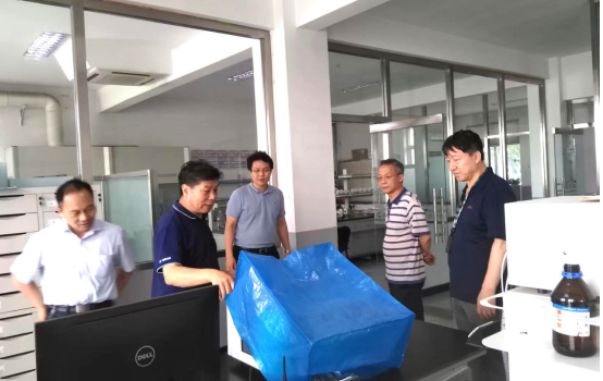 清華大學(xué)、北化工大學(xué)專家蒞臨天罡興泰孵化基地交流考察